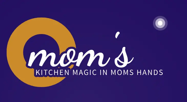 Mom's Kitchen Logo